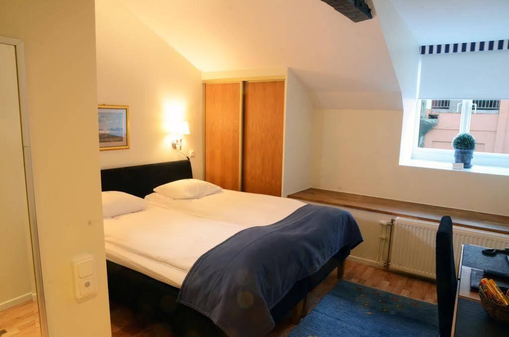 Vanilla Hotel